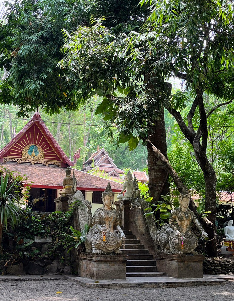 Wat Pha Lot