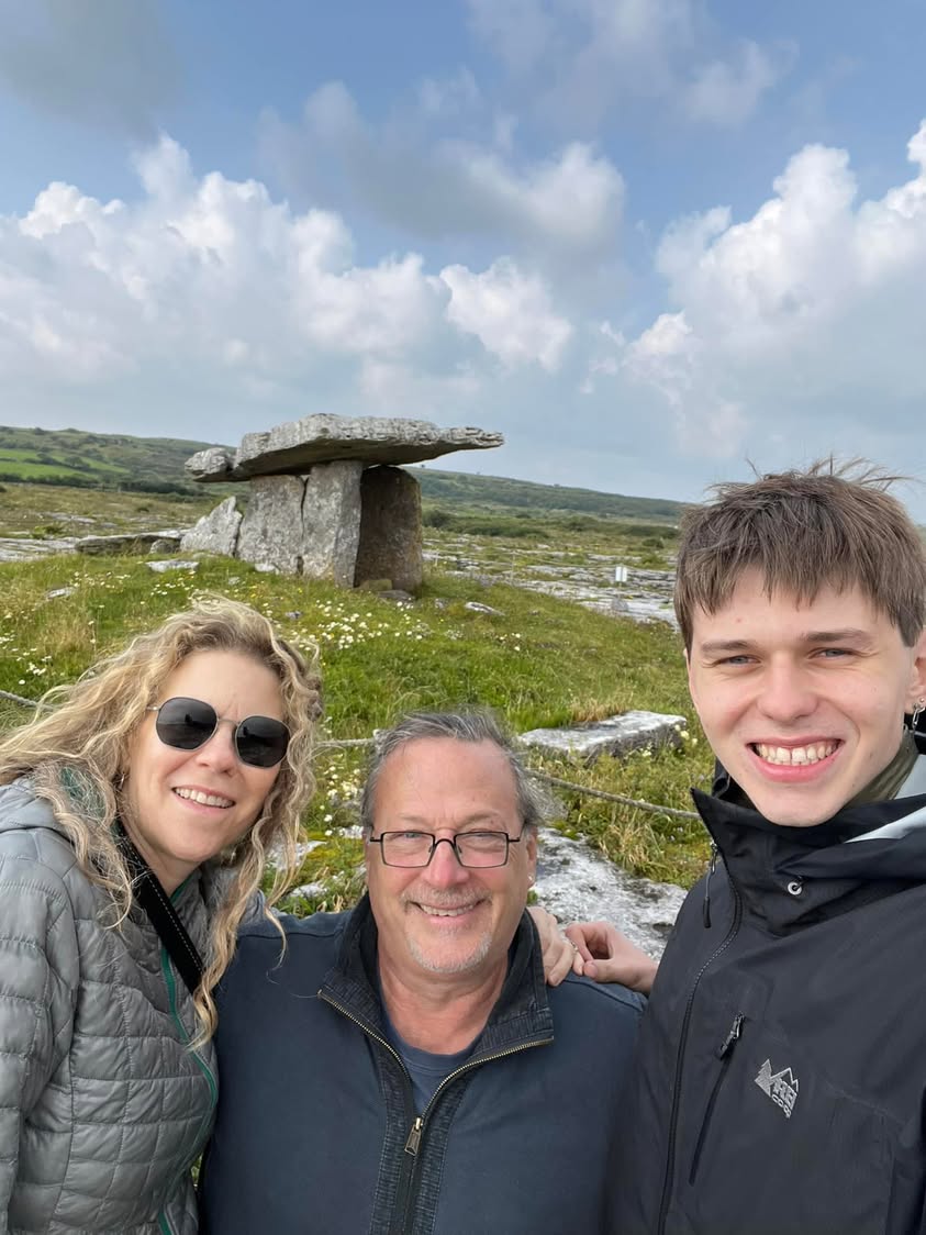 Poulnabrone Dolmen